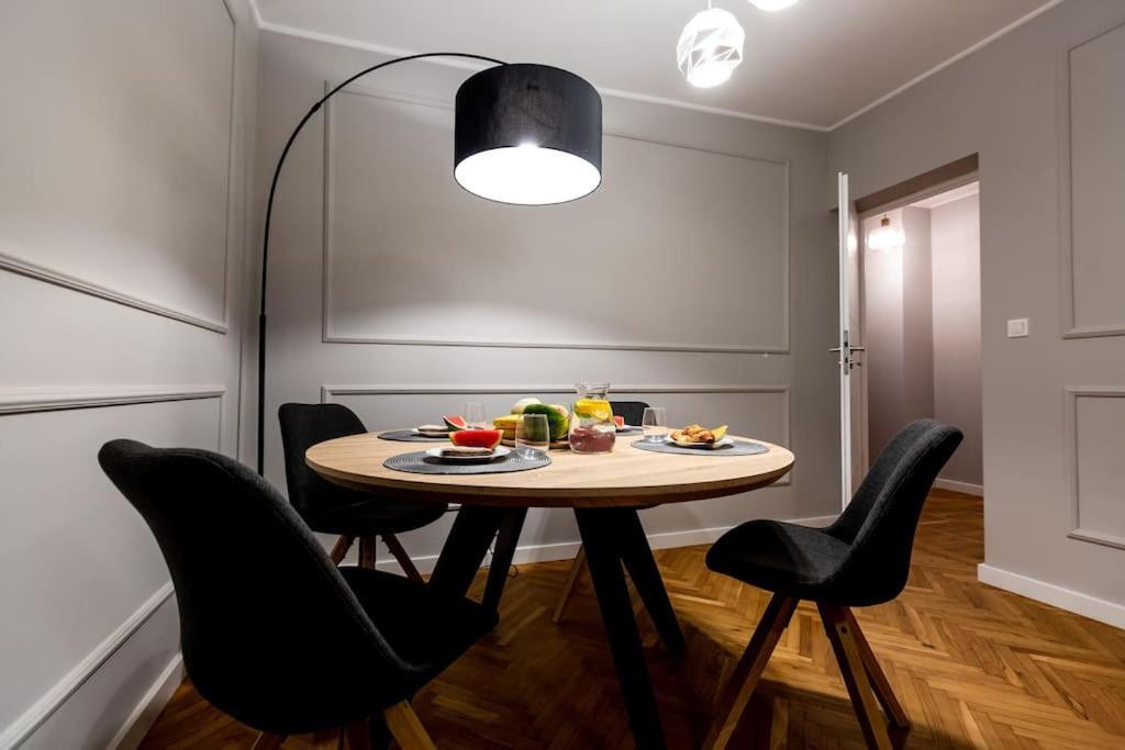 Apartamento Elegant, Comfortable In The Heart Of Warsaw! Exterior foto
