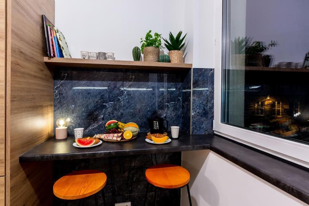 Apartamento Elegant, Comfortable In The Heart Of Warsaw! Exterior foto